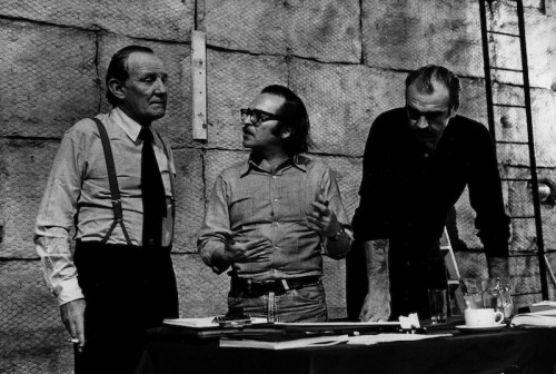 A script discussion between Trevor Howard (Superintendent Cartwright), Director Sidney Lumet, and Sean Connery ( Detective-Sergeant Johnson.